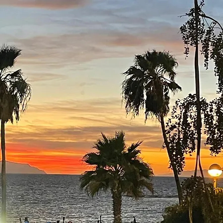 Mareverde : Esposto Sempre Al Sole Appartamento *